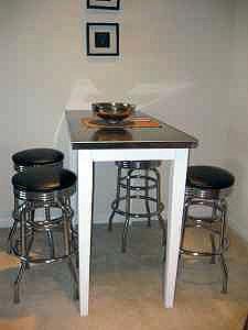 Craigslist sales bistro table