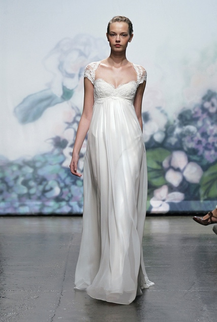 MONIQUE LHUILLIER FW12 BRIDAL NEW YORK 10/15/2011