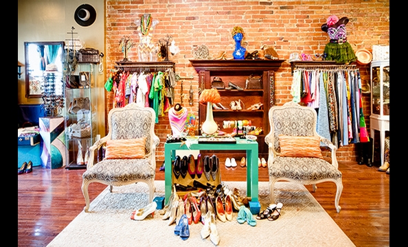 It's Vintage Darling Boutique Preview