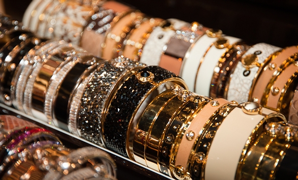 Henri Bendel Opens in Pentagon City Mall