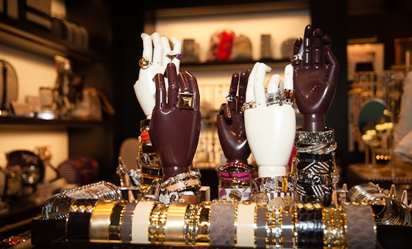 Henri Bendel Opens in Pentagon City Mall 