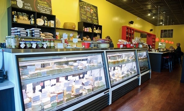 An Early Look at Cheesetique in Shirlington
