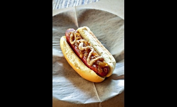 Outtakes: Washington's Best Hot Dogs