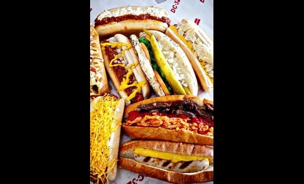 Outtakes: Washington's Best Hot Dogs