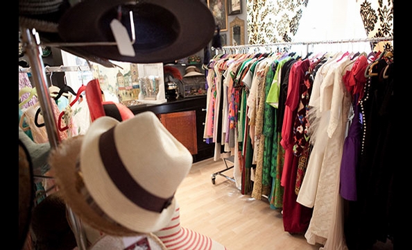 Pretty People Vintage (Boutique Preview)