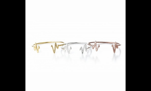 Available at sarahchloe.com
