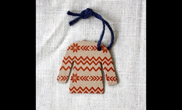 Available at lindaandharriet.com