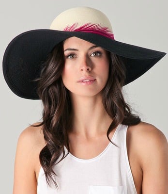 The hot pink feather band on this sunhat adds a little something extra.