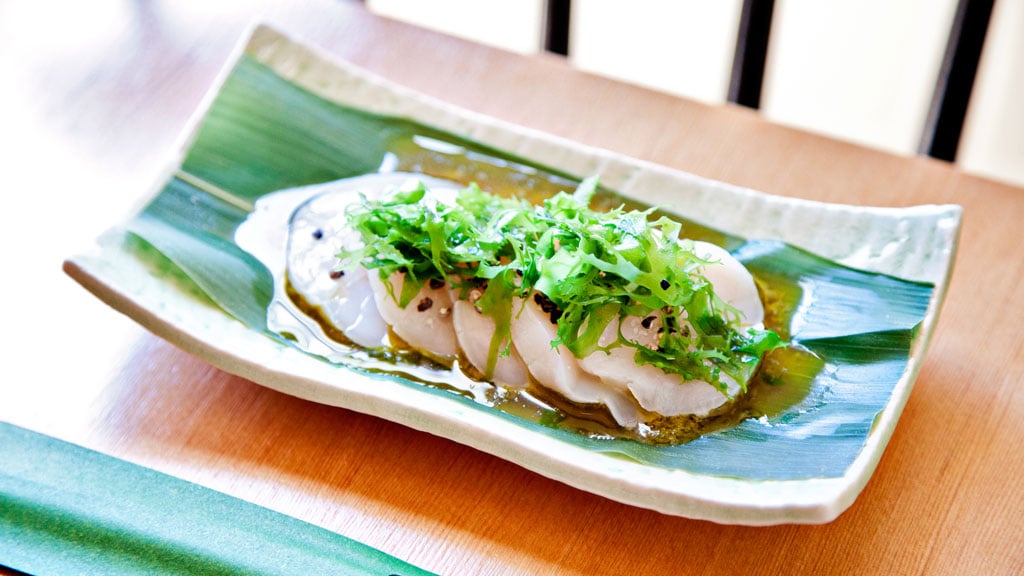 Scallop sashimi at Izakaya Seki. Photograph by Scott Suchman.