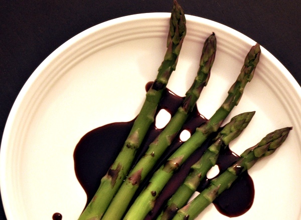 Steamed Asparagus