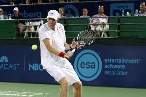 Congress Members and Media Join for the Washington Kastles Charity Classic