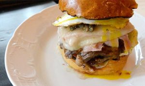 “Washingtonian” Readers Tackle Del Campo’s Chivito (Video)