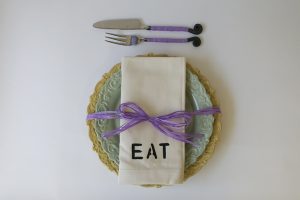 DIY: Printed Napkins and Wrapped Utensils
