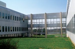 A Cesar Pelli Building in Clarksburg Could Get Torn Down
