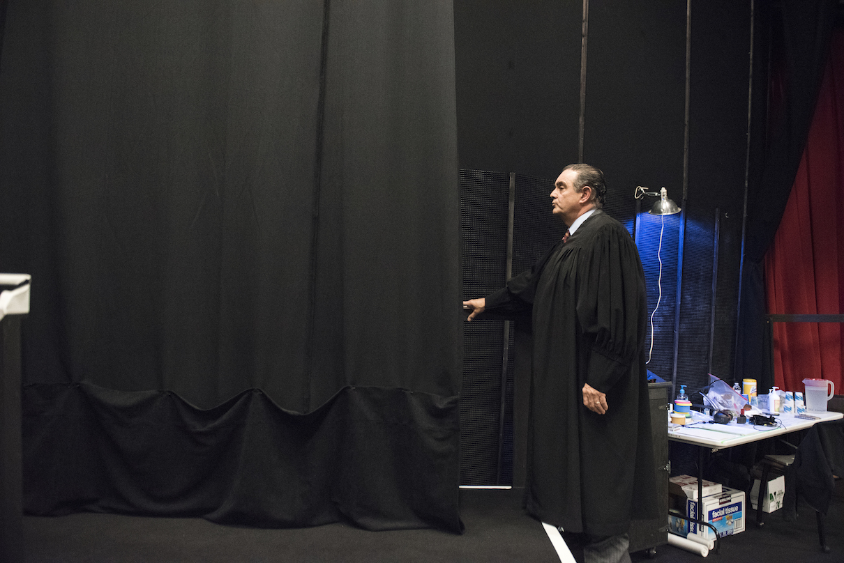 Watch Actor Edward Gero Transform into Supreme Court Justice Antonin Scalia