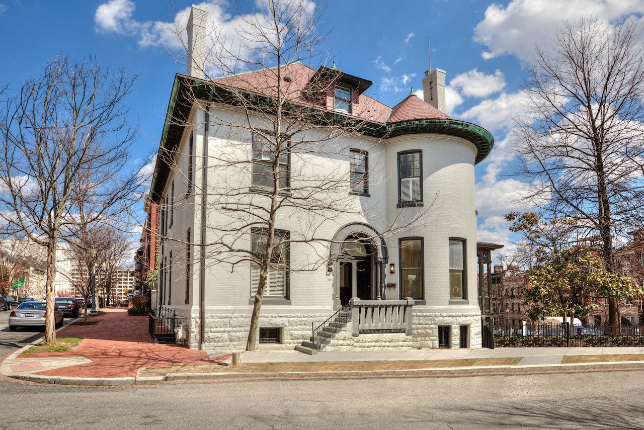 Look Inside This .95 Million Mansion in Kalorama