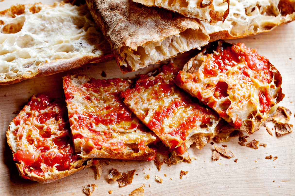 Pan con tomate at Jaleo, a classic. Photograph by Scott Suchman