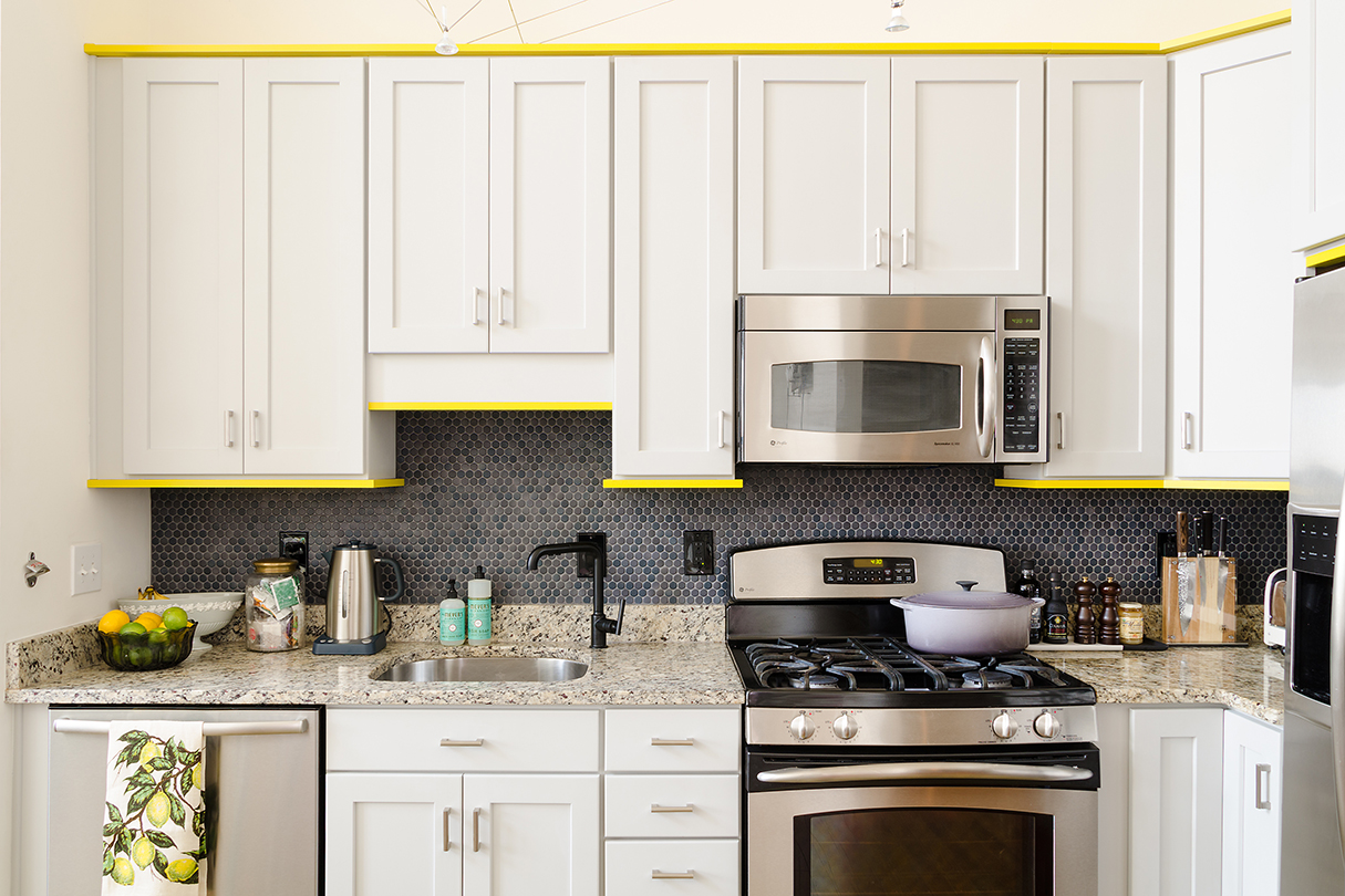 This Decorator’s DIY Trick to Update Her Kitchen Is Genius