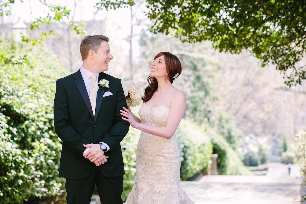 1-13-16-carnegie-institution-for-science-black-white-blush-wedding-2