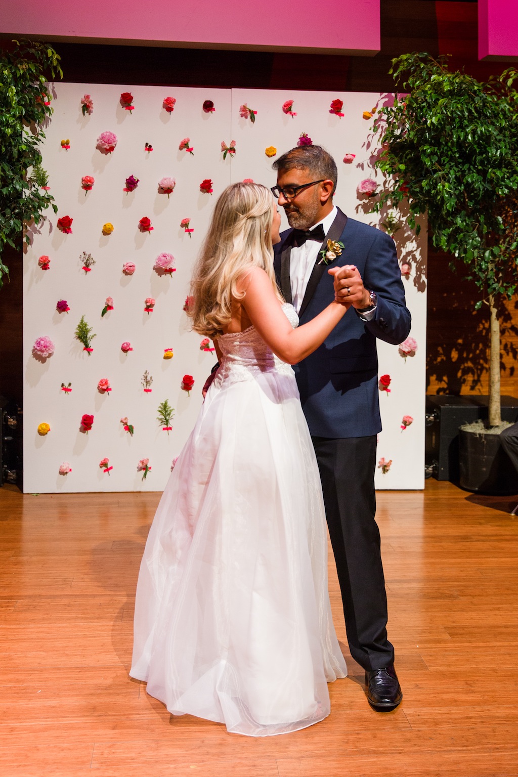 1-19-16-fuchsia-modern-wedding-artisphere-20