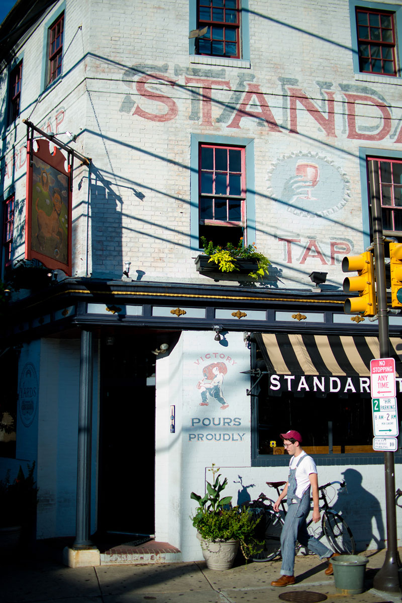 spendaweekendinphilly_standardtap - Washingtonian Photograph by J. Fusco for GPTMC.