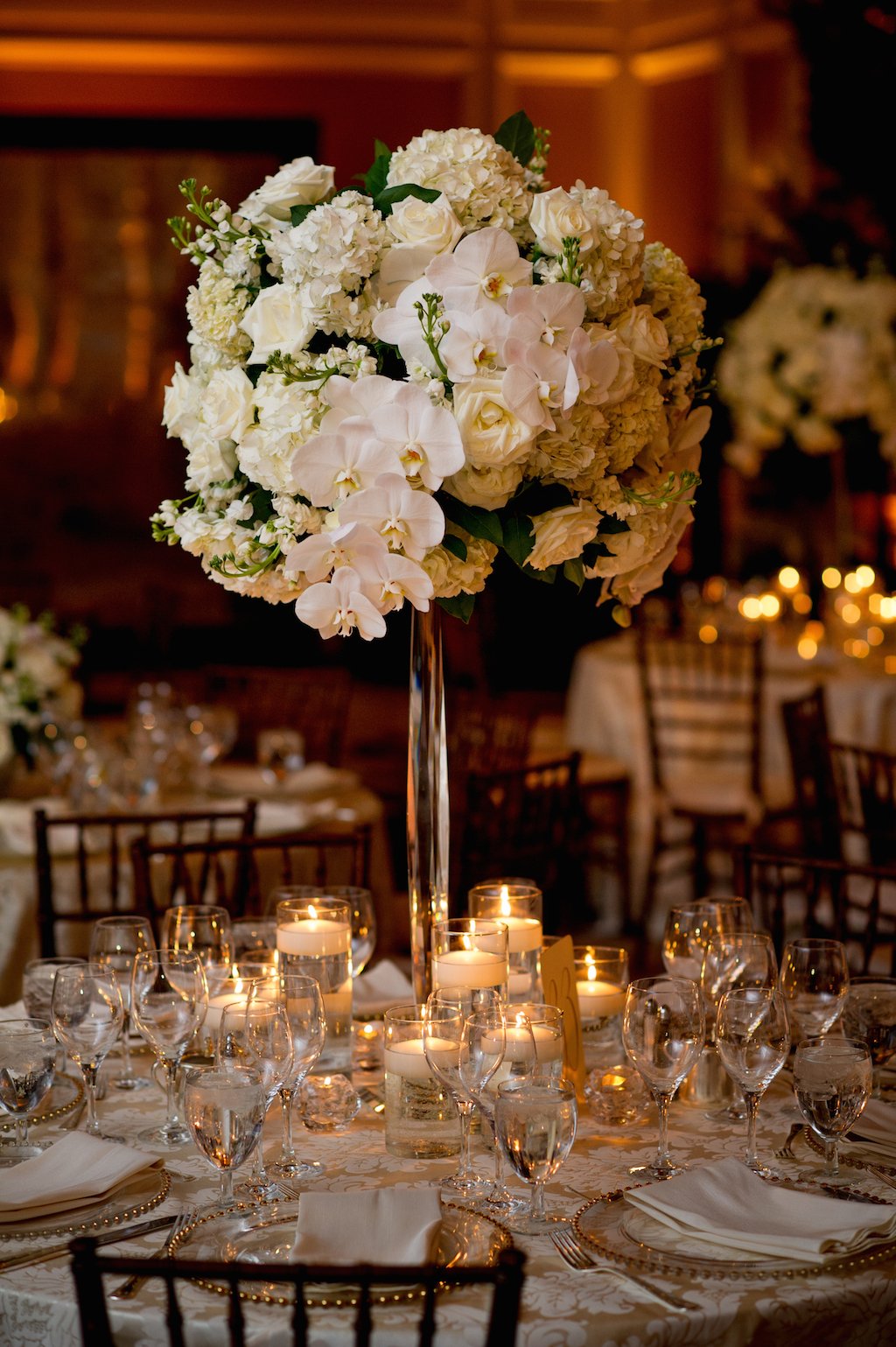 2-19-16-giant-floral-chuppah-ritz-carlton-classic-wedding-12