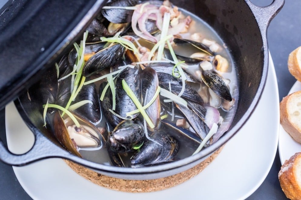 HawthorneMussels-994x663 - Washingtonian