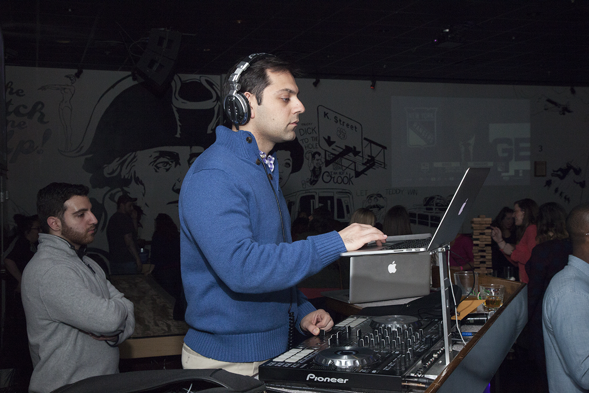 Guests enjoyed hit music by Exclusively Entertainment's DJ Pedram. 