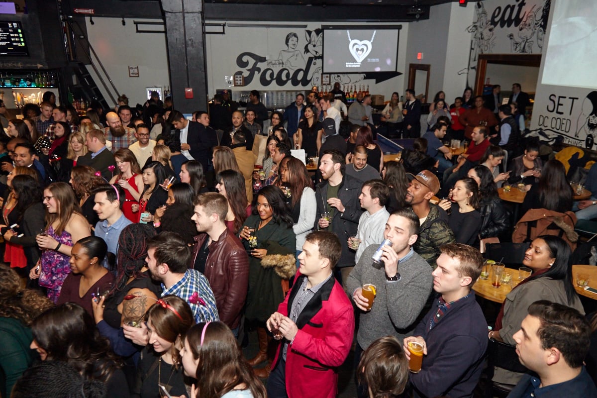 Photos From Washingtonian’s 2016 Singles Soiree at Penn Social
