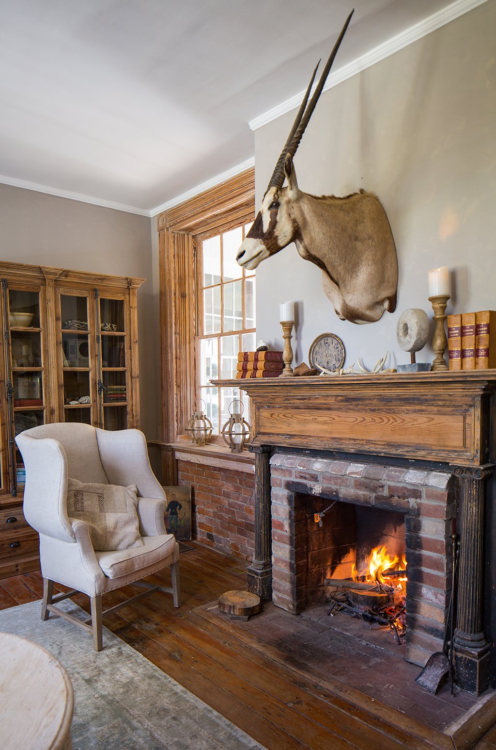 bluemonthome_libraryfireplace - Washingtonian Bluemont, Virginia mansion. Photograph by Dan Chung.