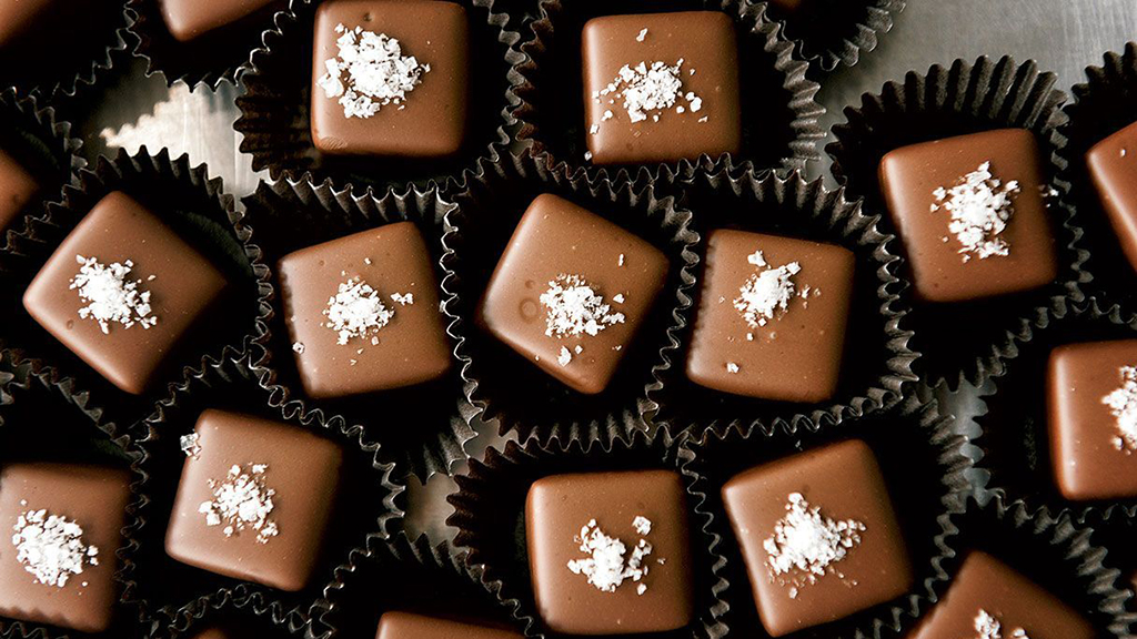 Alexandria Felurir chocolate
