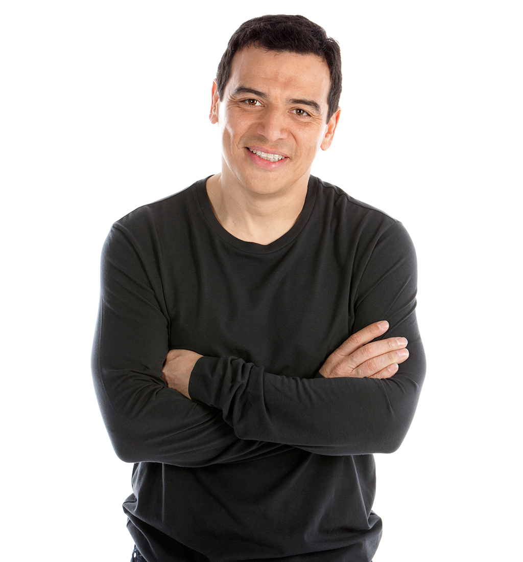 marchthingstodo_carlosmencia - Washingtonian Photograph by Randy Shropshire.