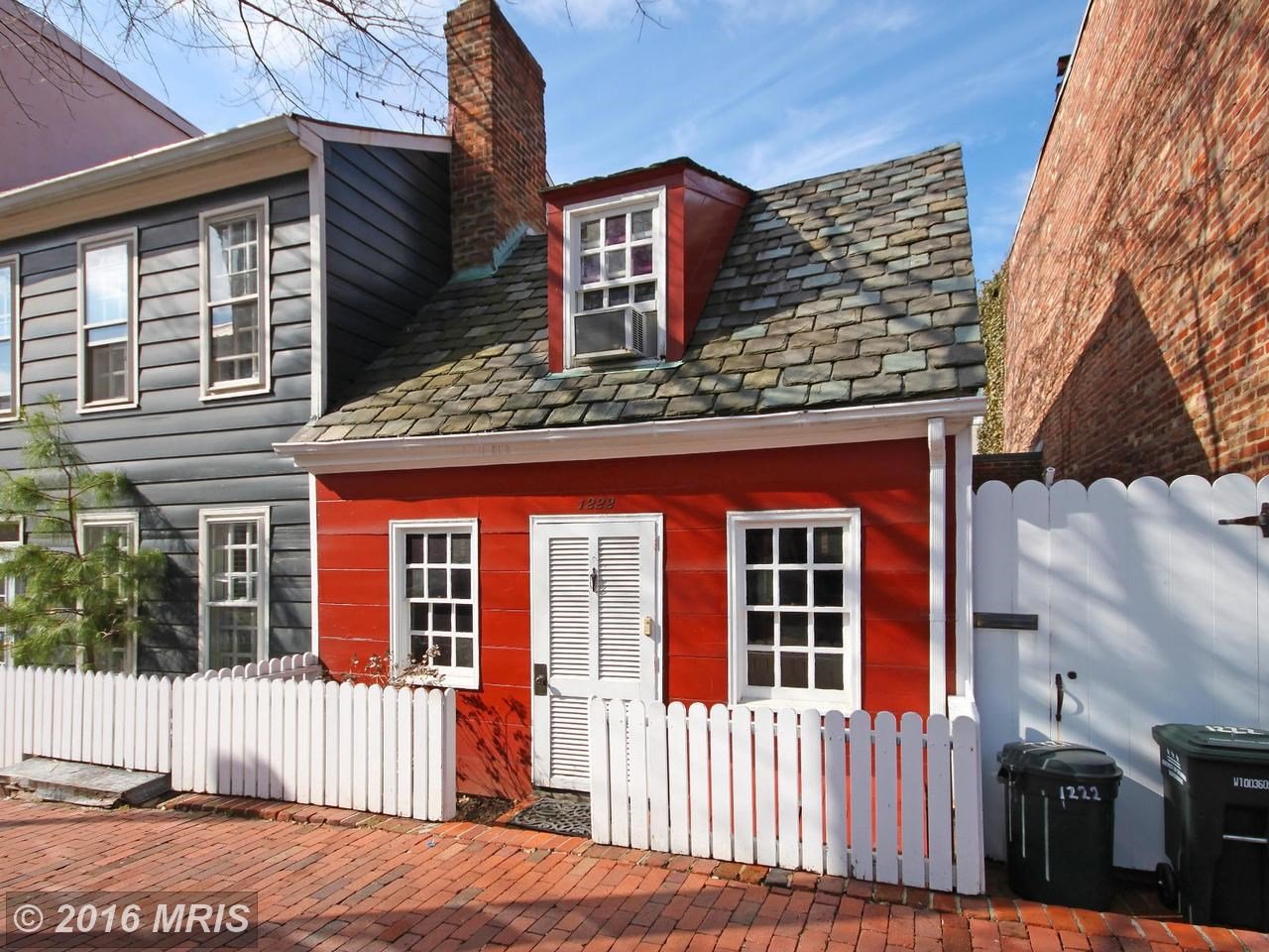 World’s Most Charming House Currently for Sale in Georgetown
