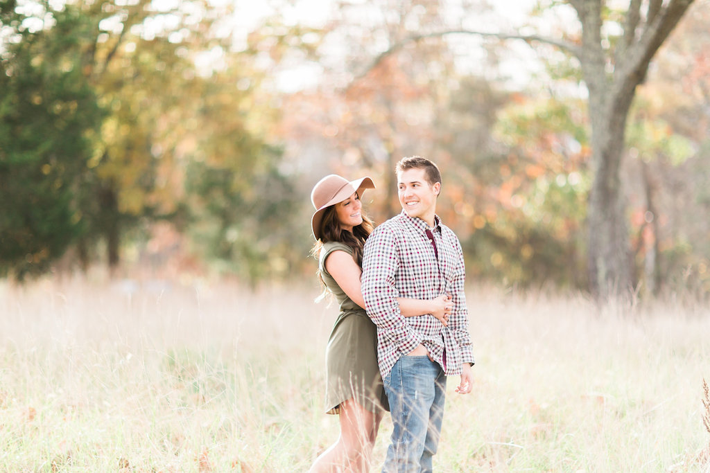 3-8-16-playful-fall-engagement-photos-at-manassas-battlefield-park-1