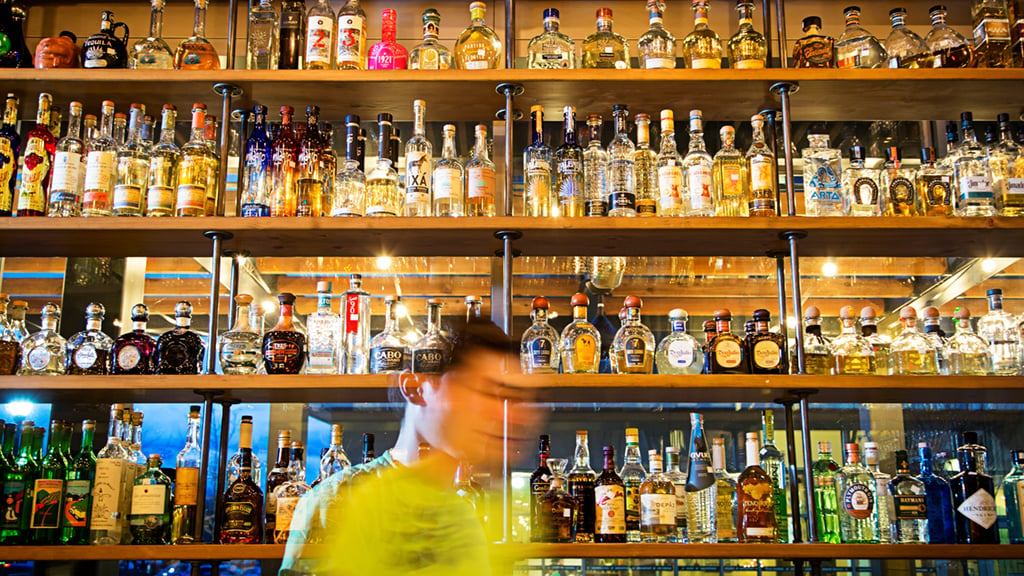 best bars in washington