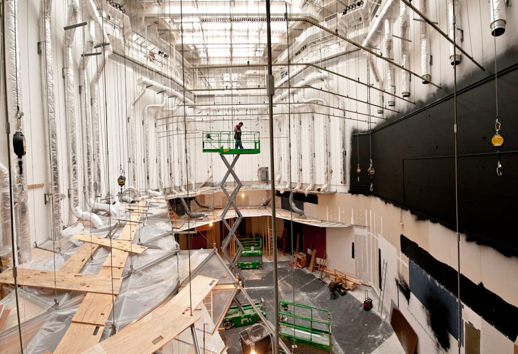 Construction work on the new Tower Gallery, which is being created in the lay-light area between the ceiling of the Upper Level galleries and the skylights above. Photo by Rob Shelley. 