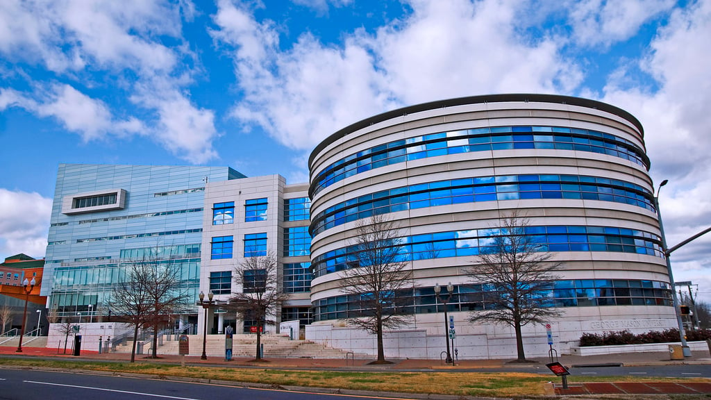 George Mason University's Arlington campus, where the law school is located. Photograph by Flickr user Ron Cogswell.