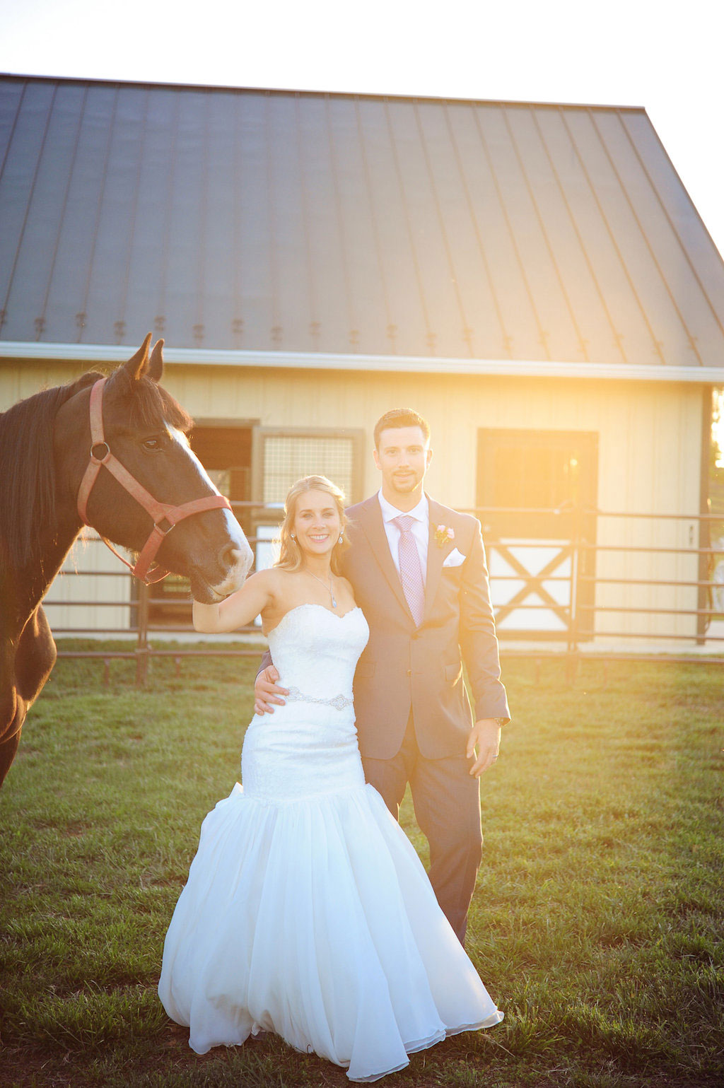 5-2-16-pink-wedding-horse-country-salamander-resort-9