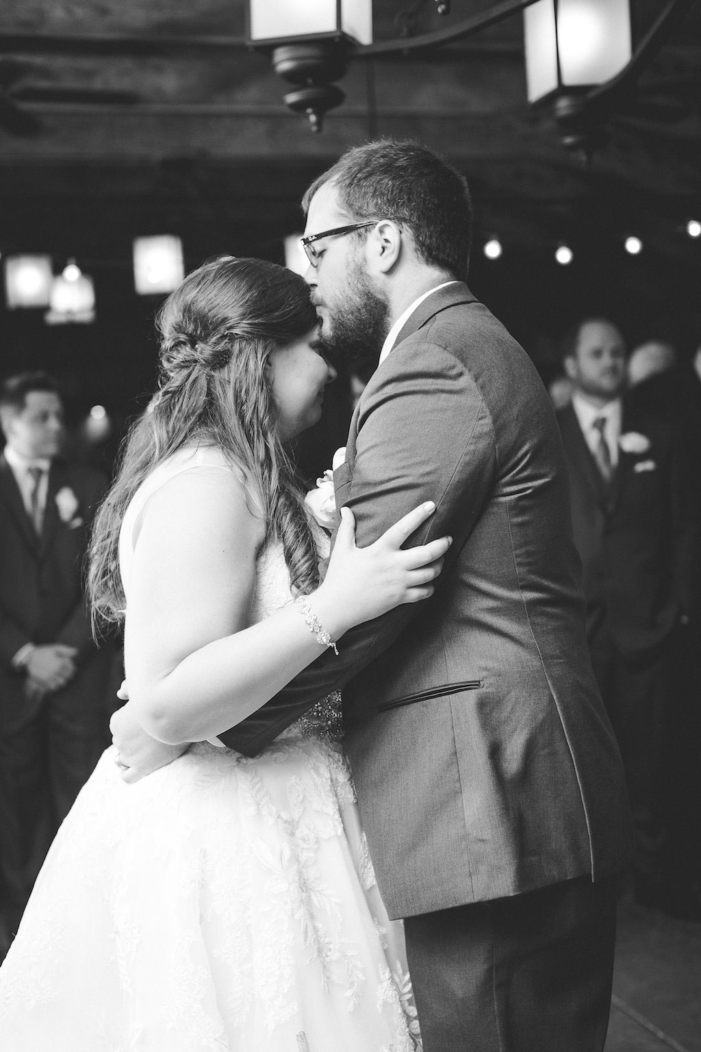 5-25-16-pink-rainy-virginia-ranch-wedding-20