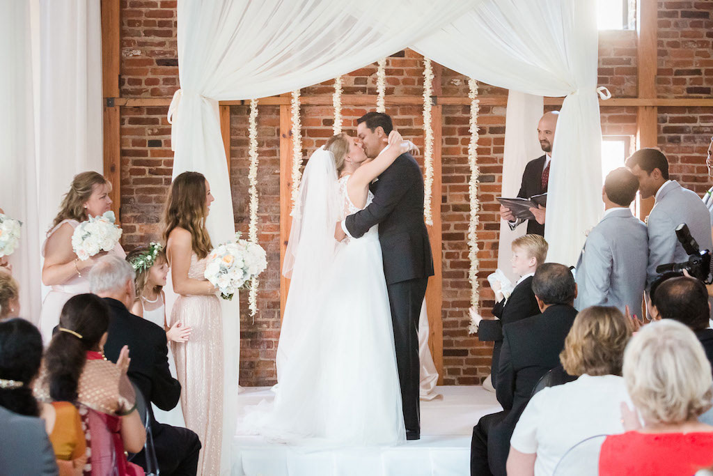 5-5-16-rose-gold-wedding-downtown-baltimore-6