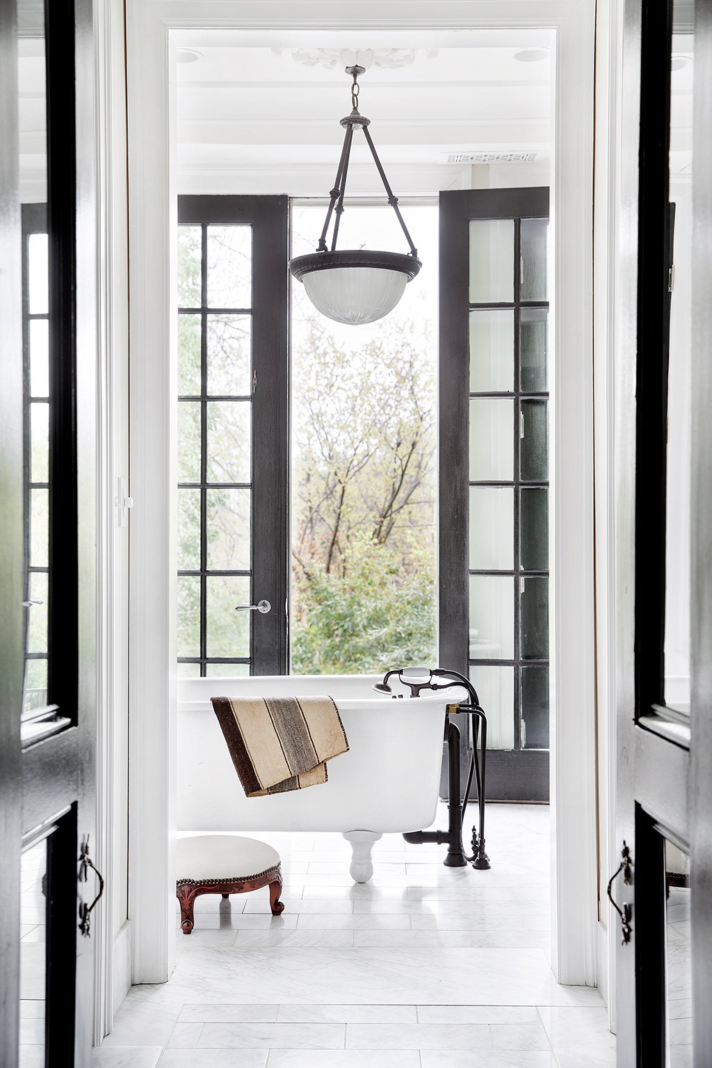 Darryl_Carter_Master_Suite_Bathroom - Washingtonian master bathroom