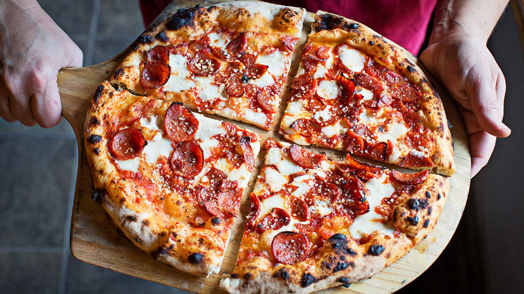 Frankly...Pizza! Cheap Eats 2016, cheap date night restaurants