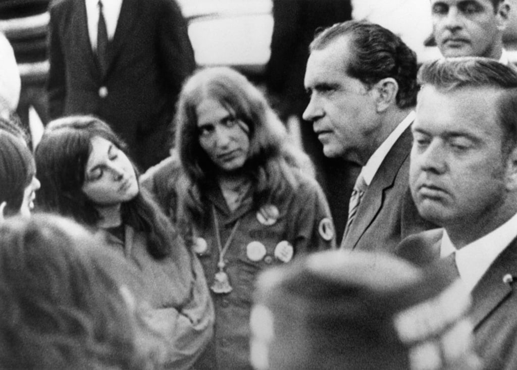 The Story of the Really Weird Night Richard Nixon Hung Out With Hippies at the Lincoln Memorial