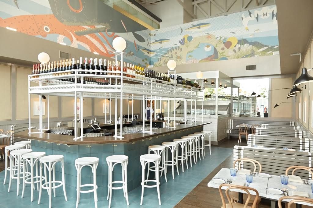 unnamed-2 - Washingtonian Diners can gather around the bar for simple, summery cocktails and a shellfish tower.
