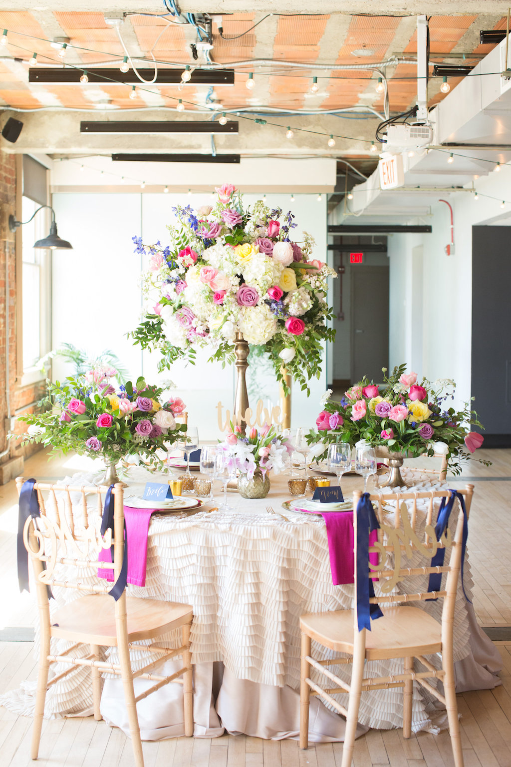 6-17-16-blue-hot-pink-loft-600-f-styled-shoot-9