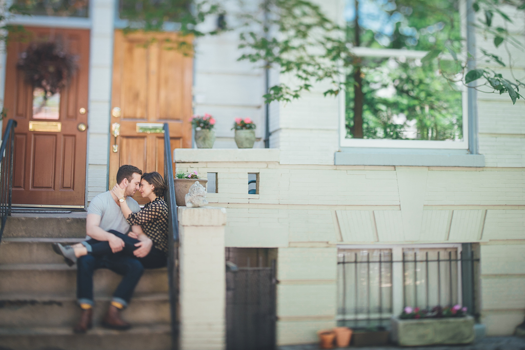 6-20-16-capitol-hill-engagement-photos-at-home-union-station-11