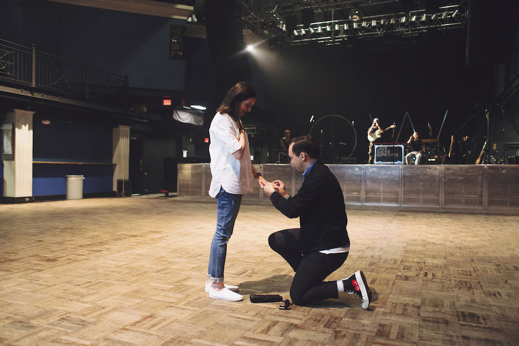 6-27-16-carl-diane-lany-930-club-surprise-proposal-4