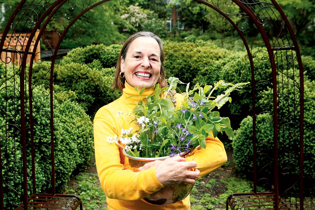 Chris Coppola Leibner in her Woodley Park garden. Photograph by Evy Mages.