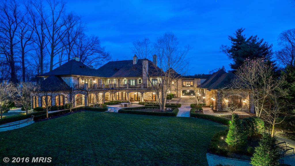 These Are the 10 Most Expensive Homes For Sale in Washington Right Now