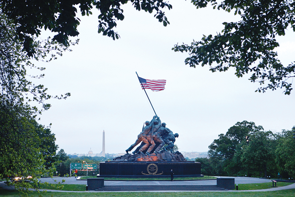 peaceful-places-around-dc-iwo-jima-memorial - Washingtonian Photograph by Evy Mages.